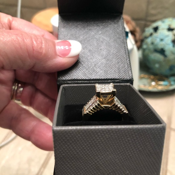 2+ carat Prong less diamond ring in gold 24carat - Picture 4 of 5